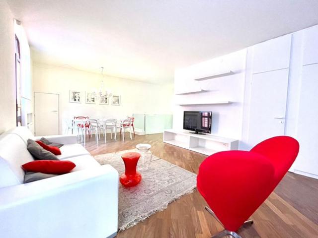 Domus Verona - Ampia Moderna Casa Su 2 Piani Nel Cuore Di 维罗纳 外观 照片